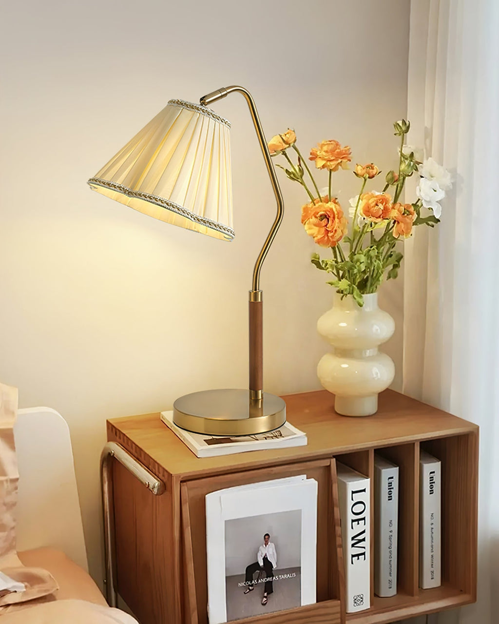 Bellora Luxe Fabric Table Lamp With Gold Base, Linen Shade | Senket